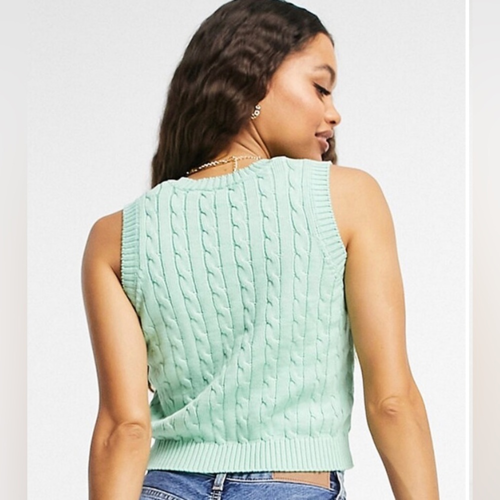 Green women‎ basic sweater vest